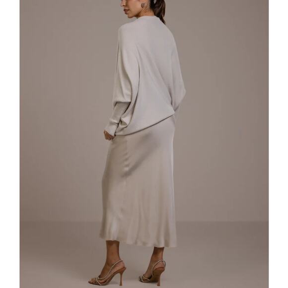 Jaki Women's Light Beige Asymmetric Draped Seamless Knitted Jumper Size S/M - Picture 2 of 10